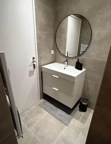 Juan-les-pins A 50m Lejlighed